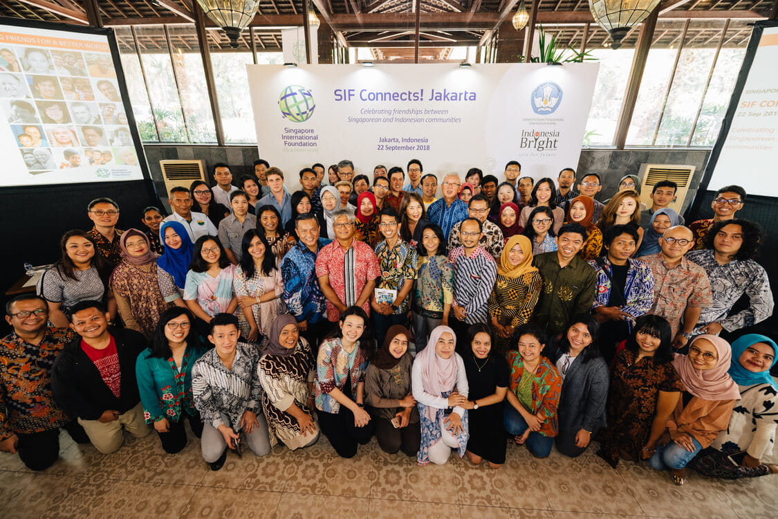 Singaporeans and Indonesians reconnect at the SIF Connects! Jakarta, rekindling ties while celebrating the longstanding friendships between the two communities, nurtured through SIF programmes in Indonesia since 1992