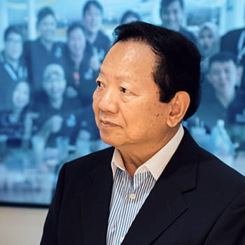 Ambassador Nguyen Duc Hung